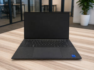 Precision 5550 - 16 GB DDR4 – 512 GB SSD – Intel Core i7 10th Gen 2.70 Ghz  Screen Size, 15.6 Inches - Display, 3840 x 2400